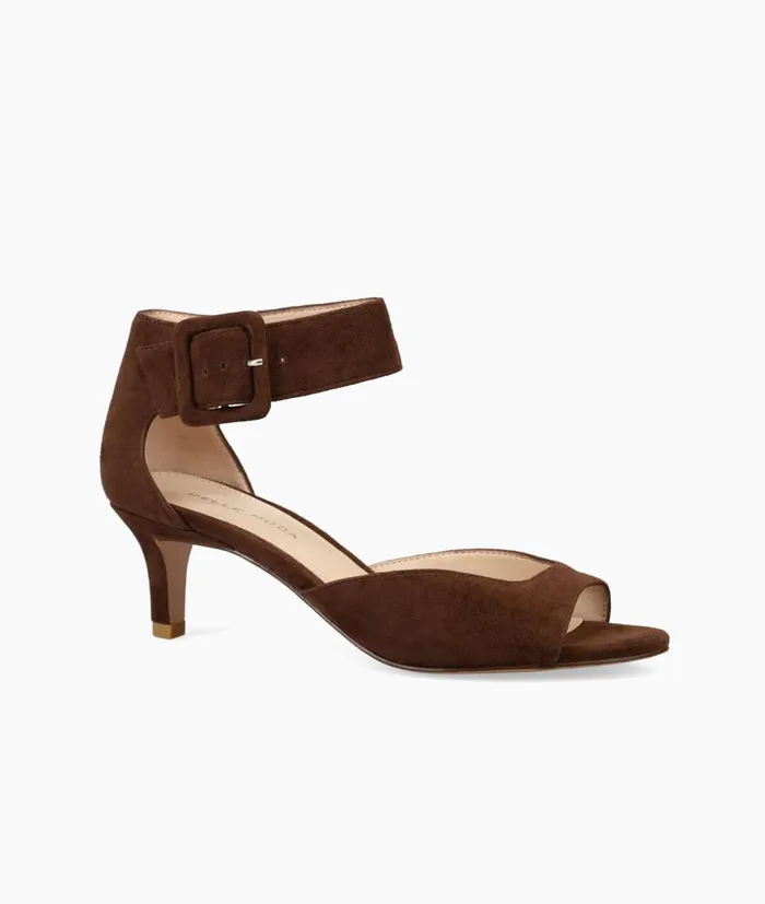 Women Berlin Low Heel 8211 Oak Pelle Moda Low Heels