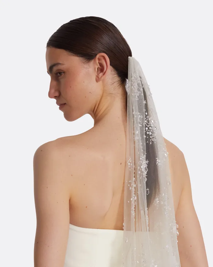 Women Bridal Safiyaa Edith Bouquet Embroidered Veil Ivory