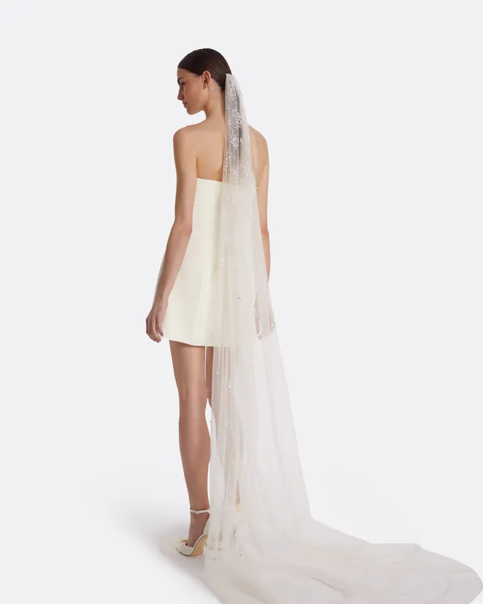 Women Bridal Safiyaa Edith Bouquet Embroidered Veil Ivory