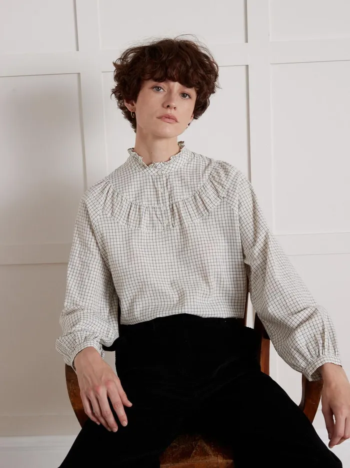 Women Clothing Cyrillus Tattersall Check Blouse With Frilly Neckline Tattersall Beige