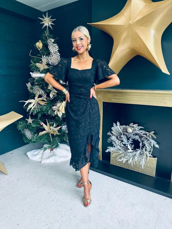 Women Day Dress Canella Lane Heidi Floral Burnout Ruched Midi Dress Black