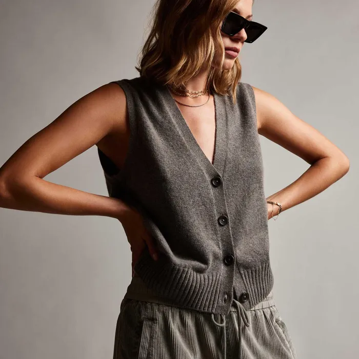 WOMEN James Perse CASHMERE COLLECTION Sunland Cashmere Blend Vest Burro