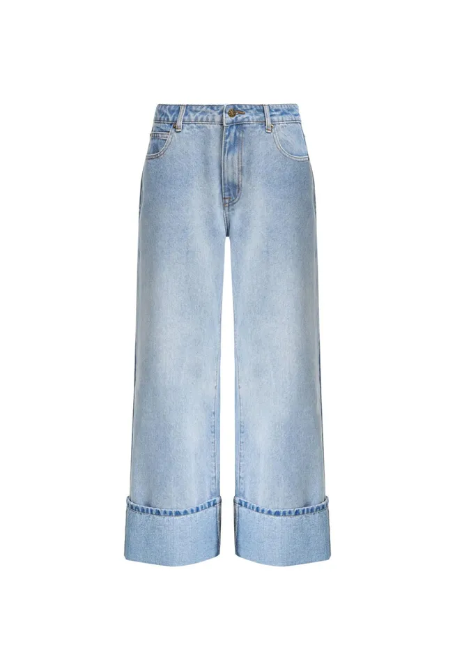 Women Lioness Fashion Denim TOP MODEL CUFFED JEAN Light Denim Women Lioness Fashion Denim TOP MODEL CUFFED JEAN Light Denim