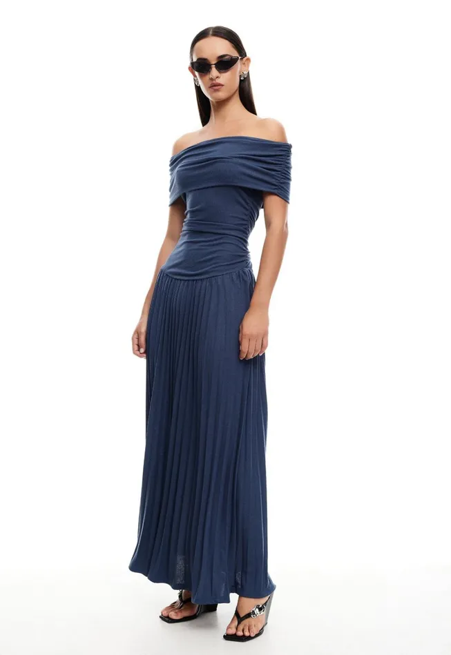 Women Lioness Fashion Dresses FIELD OF DREAMS MAXI Navy Women Lioness Fashion Dresses FIELD OF DREAMS MAXI Navy