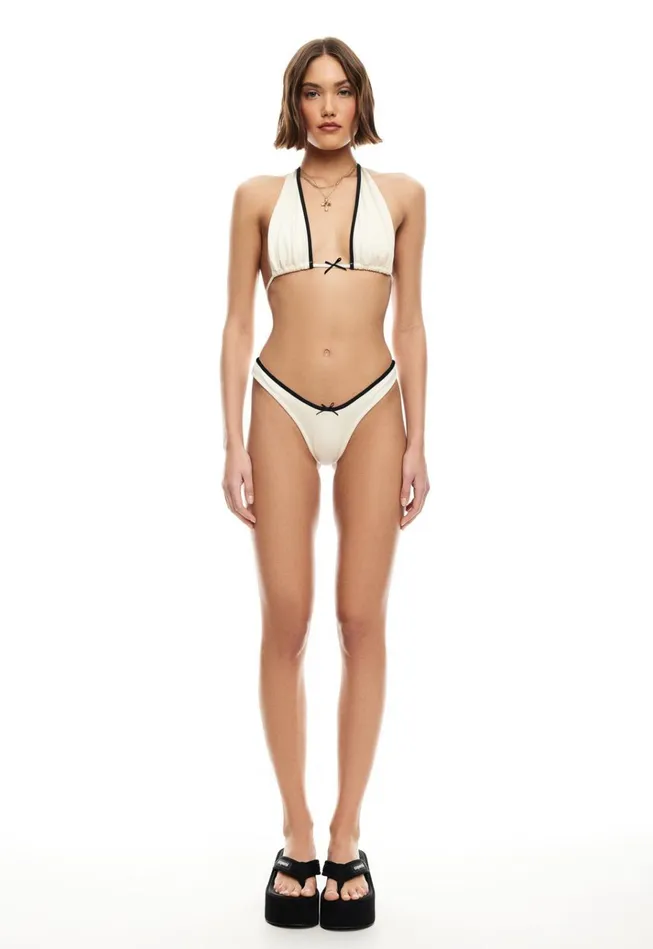 Women Lioness Fashion Sets CINDY TOP Cream
