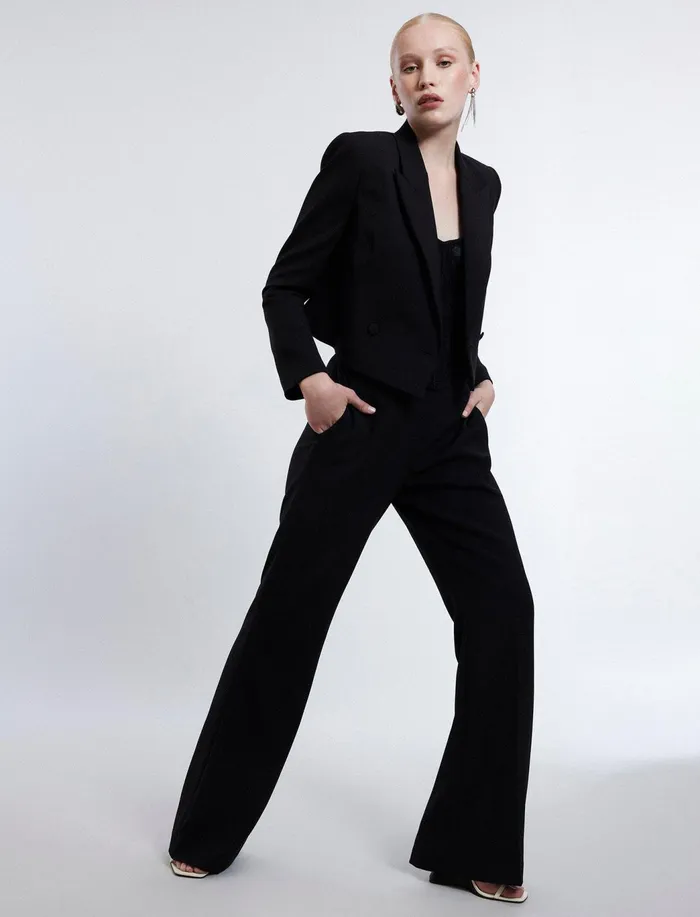 Women Suiting BCBG Cropped Blazer Black