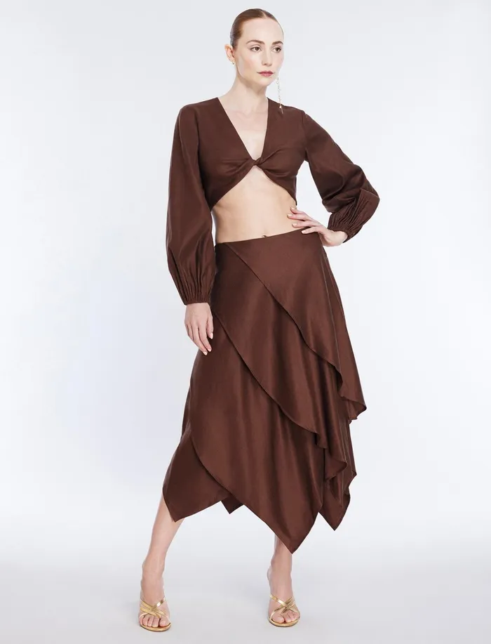 Women Tops BCBG Twist Front Crop Top Chocolate