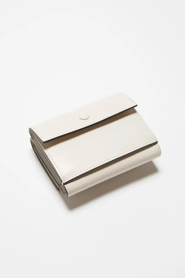 Women Trifold Leather Wallet Whiteblack Acne Studios Small Leather Goods
