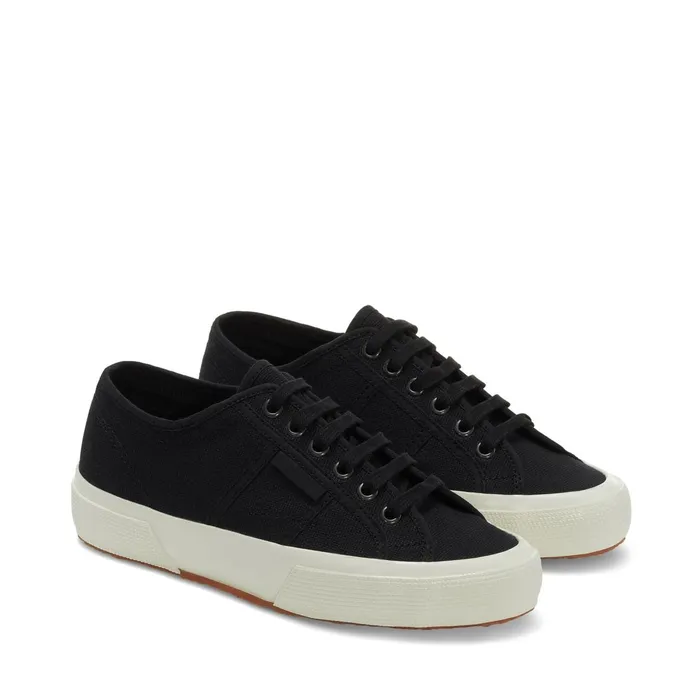 Women Unisex 2750 OG Low Cut BLACKWHITE AVORIO Superga Low Cut