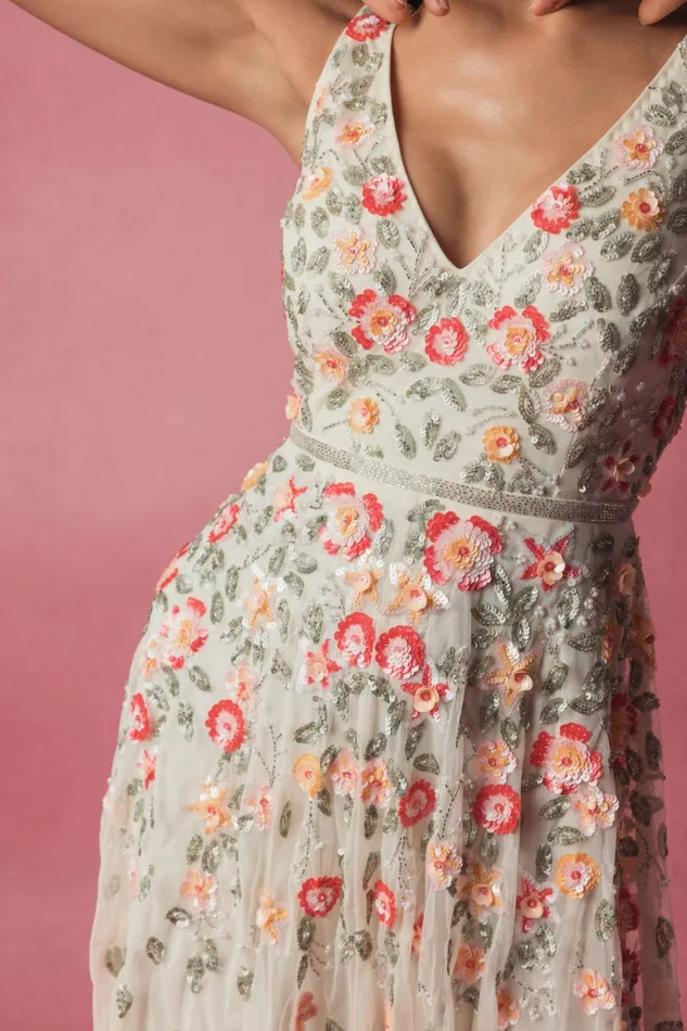 Women Vneck Sleeveless Midi Floral Beaded Aline Dress Midnight Multi Cocktail Dresses Mac Duggal